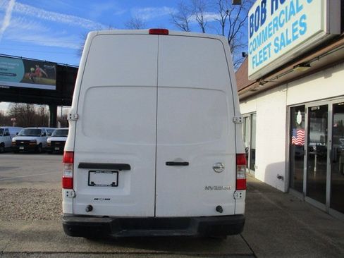 Used 2021 Nissan NV 2500 SV image 6