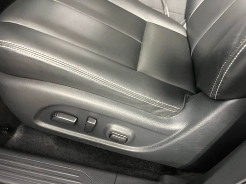 Used 2024 Nissan Murano SV image 24