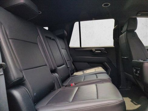 Used 2025 Chevrolet Tahoe LT AWD/4WD image 20