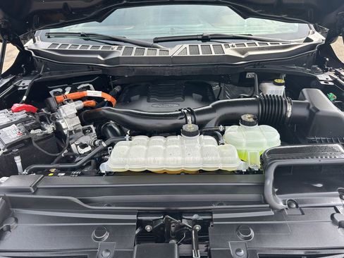 Used 2023 Ford F150 Lariat w/ Equipment Group 502A High image 34