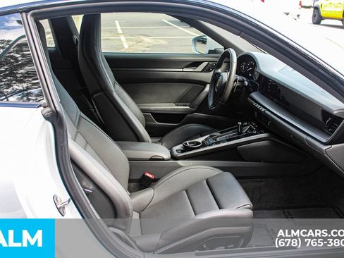 Used 2024 Porsche 911 Carrera RWD image 20