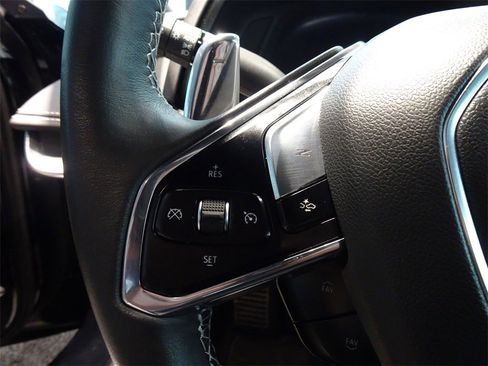 Used 2024 Chevrolet Corvette Stingray Coupe image 19