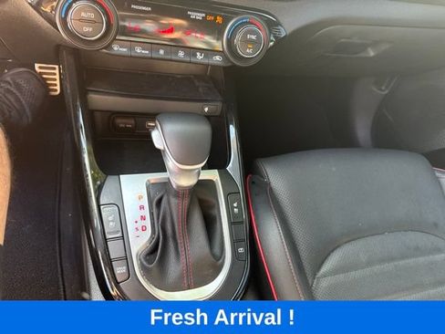 Used 2022 Kia Forte GT w/ GT2 Package FWD image 7