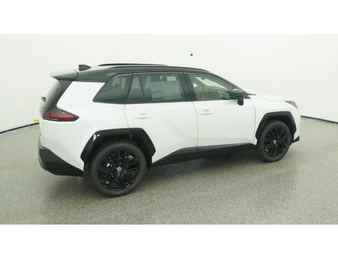 Used 2026 Toyota RAV4 XSE w/ Weather Package AWD/4WD image 13
