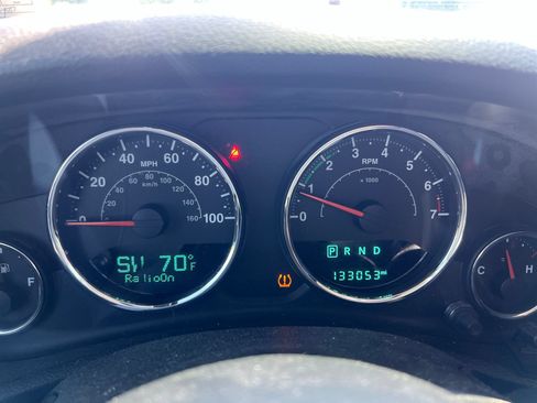Used 2016 Jeep Wrangler Unlimited Sport w/ Quick Order Package 24S AWD/4WD image 12