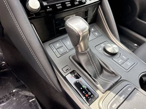 Used 2023 Lexus IS 350 F Sport RWD image 20