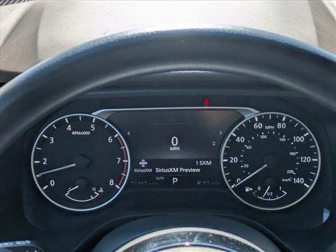 Used 2021 Nissan Rogue S AWD/4WD image 12