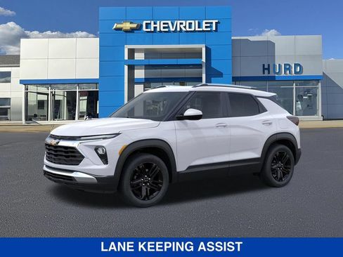 New 2026 Chevrolet TrailBlazer LT w/ Midnight Edition AWD/4WD image 3