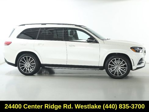 Used 2023 Mercedes-Benz GLS 450 4MATIC image 11