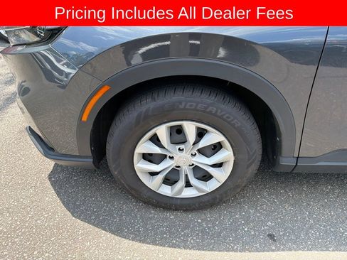 Used 2023 Honda CR-V LX image 4