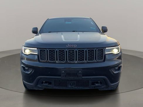 Used 2019 Jeep Grand Cherokee Trailhawk w/ Trailhawk Luxury Group image 2