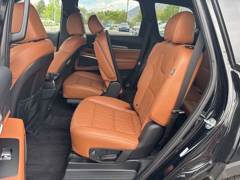 Certified 2025 Kia Telluride SX X-Line image 6