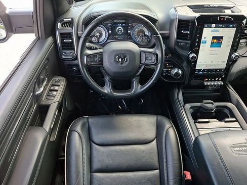 Used 2022 RAM 1500 Limited w/ Body Color Bumper Group AWD/4WD image 13
