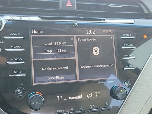 Used 2018 Toyota Camry XLE w/ Driver Assist Package image 19