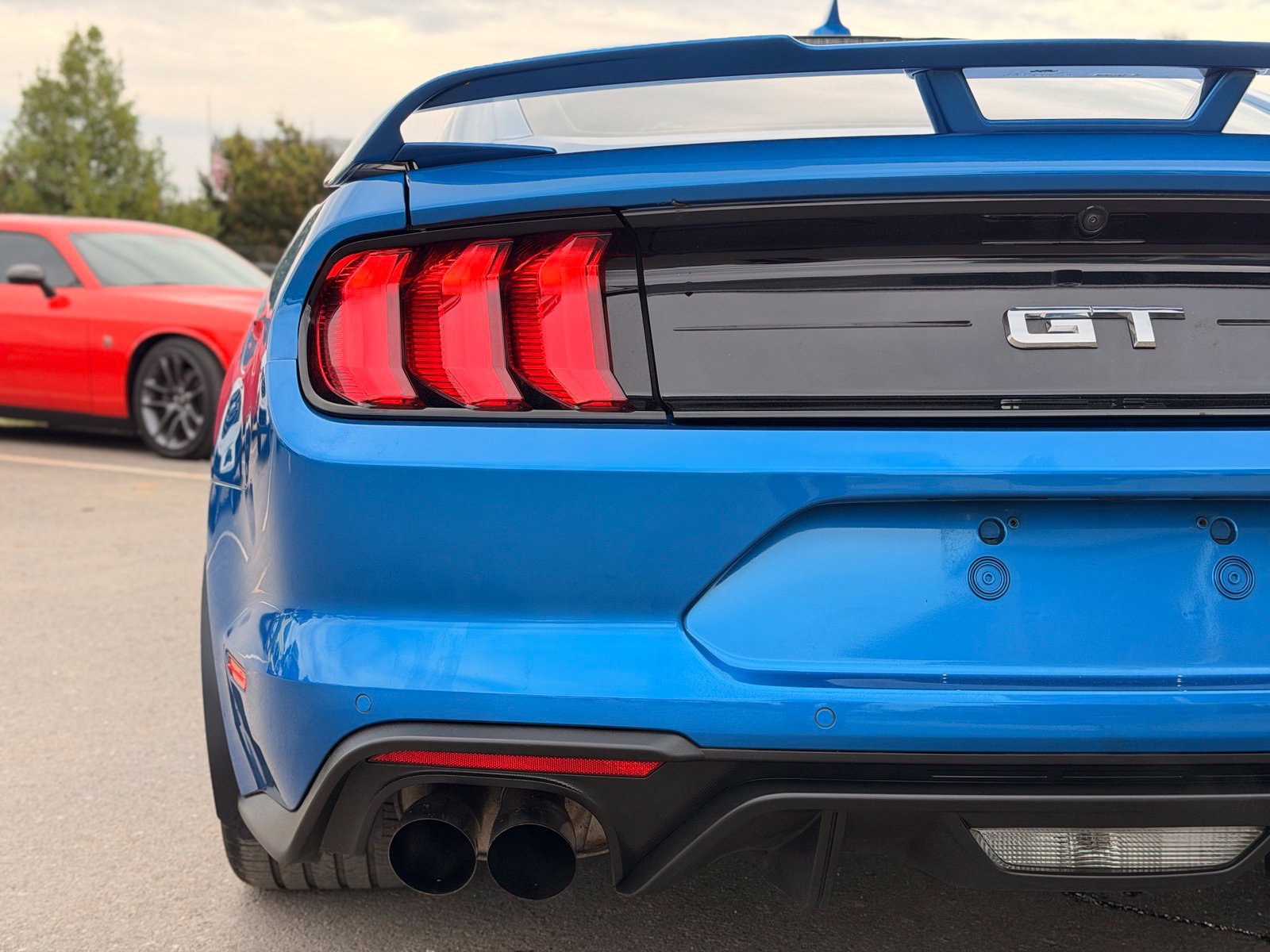 Used 2021 Ford Mustang GT Premium w/ Ford Safe & Smart Package RWD image 19