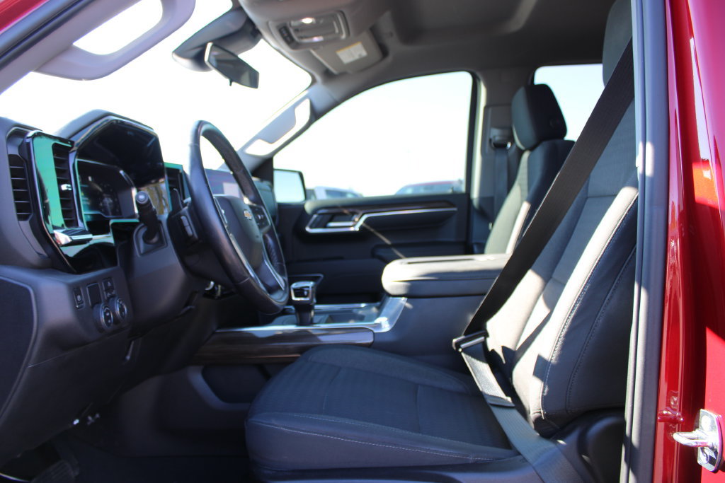 Used 2022 Chevrolet Silverado 1500 LT RWD image 24