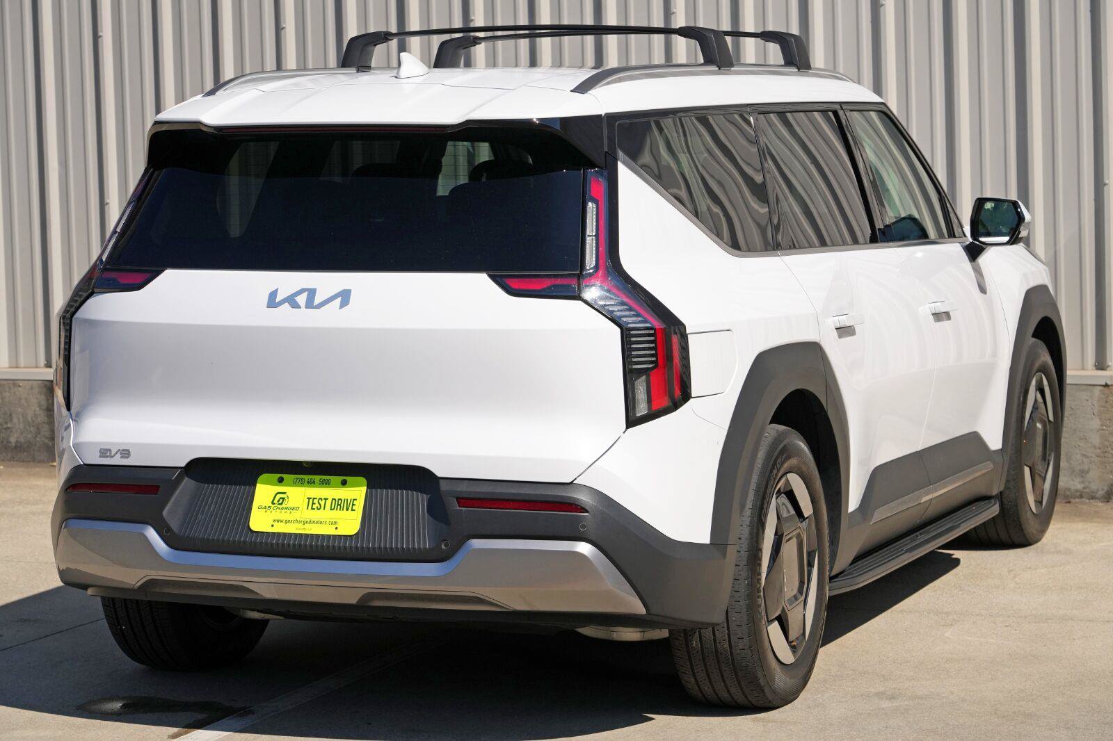 Used 2025 Kia EV9 Wind AWD/4WD image 52