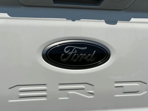 New 2025 Ford F250 Lariat w/ Lariat Ultimate Package image 27