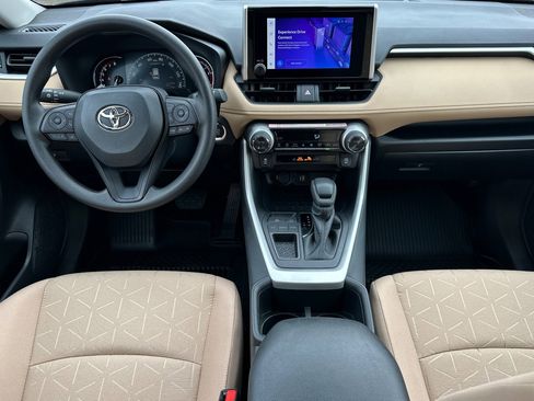 New 2025 Toyota RAV4 XLE image 15