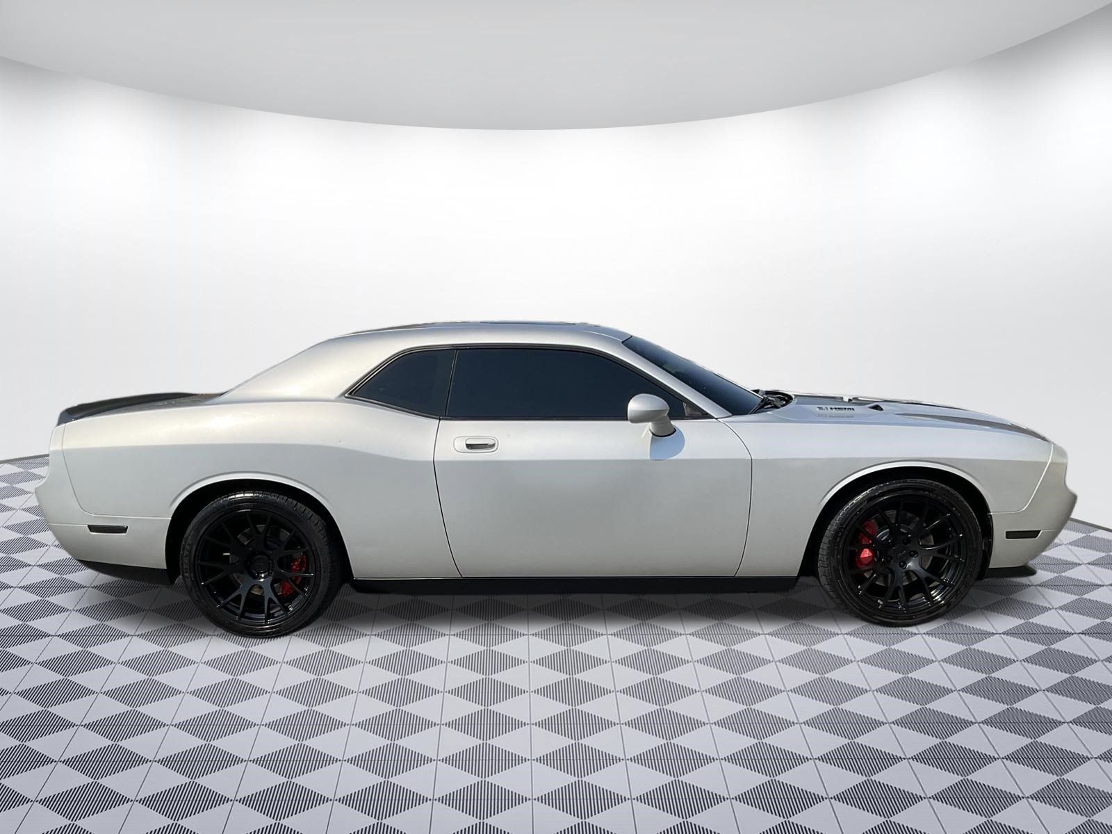 Used 2010 Dodge Challenger SRT8 w/ SRT Option Group II RWD image 2