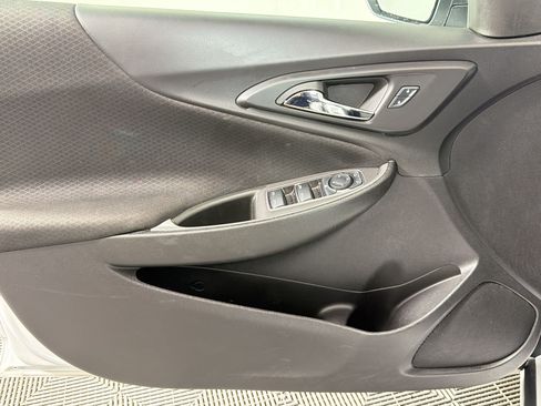 Used 2024 Chevrolet Malibu LT FWD image 11