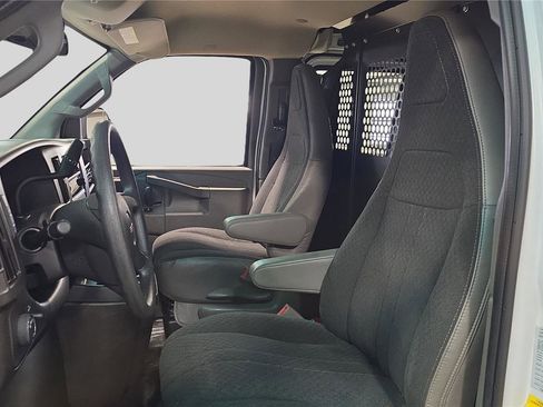 Used 2024 GMC Savana 2500 2500 RWD 135 w/ Driver Convenience Package image 11