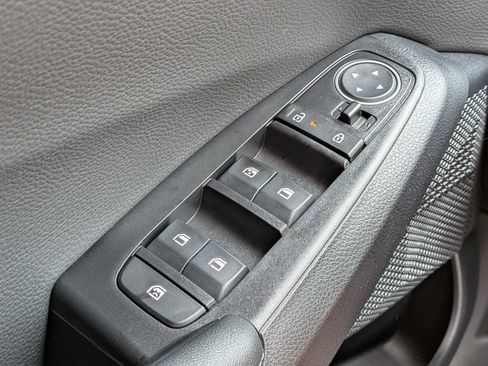New 2026 Kia Seltos EX FWD image 23