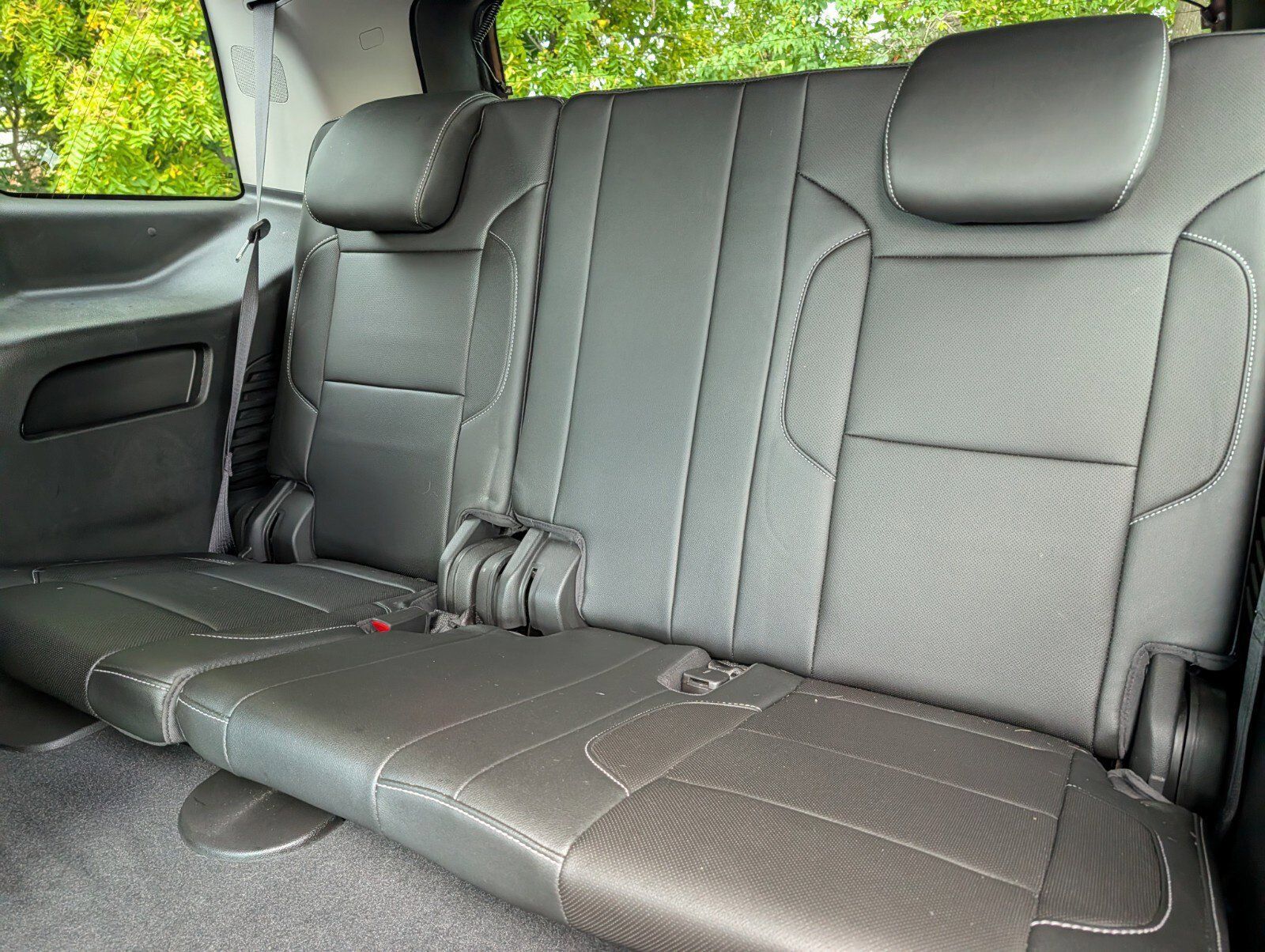 Used 2019 Chevrolet Tahoe Premier AWD/4WD image 31
