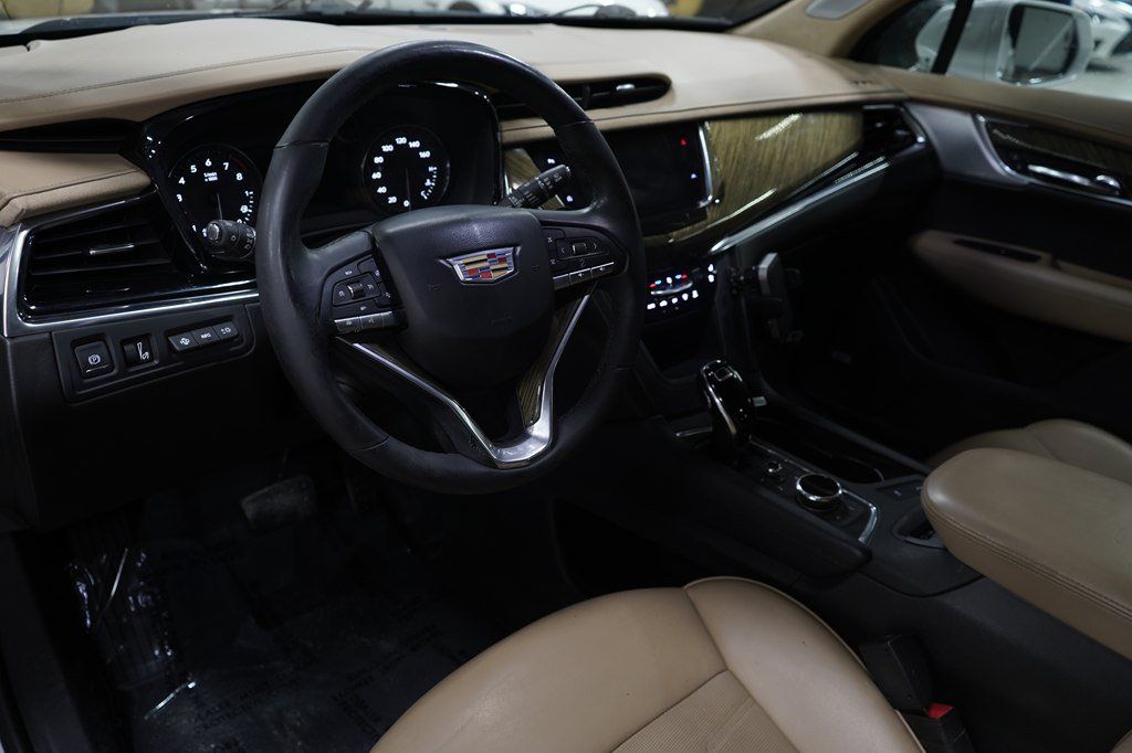 Used 2020 Cadillac XT6 Premium Luxury w/ Platinum Package FWD image 48