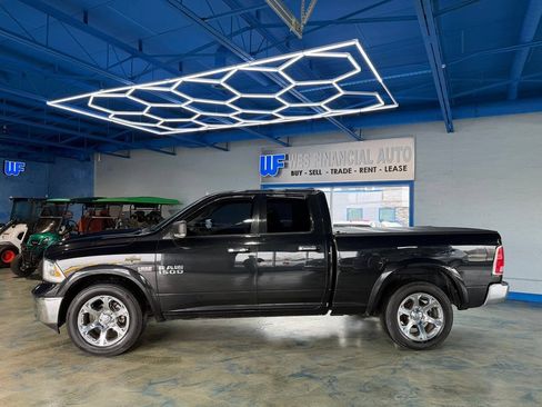 Used 2016 RAM 1500 Laramie AWD/4WD image 12