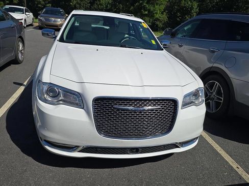 Used 2016 Chrysler 300 C w/ Safetytec Plus Group RWD image 2