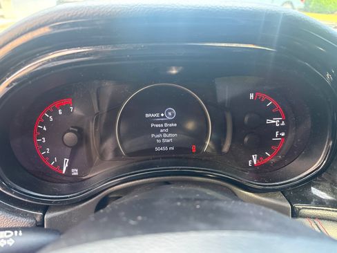 Used 2023 Dodge Durango R/T w/ Tow 'N Go Package AWD/4WD image 22