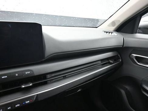 Used 2025 Kia K4 FWD image 20