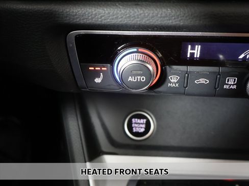 Used 2023 Audi Q3 2.0T Premium w/ Convenience Package image 7