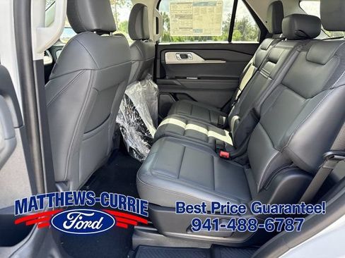 New 2026 Ford Explorer Active w/ Active Comfort Package AWD/4WD image 11
