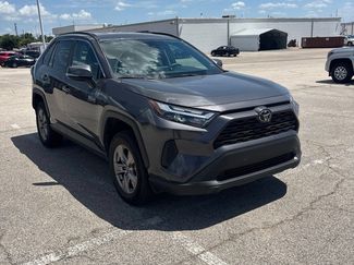Used 2025 Toyota RAV4 XLE FWD video 1