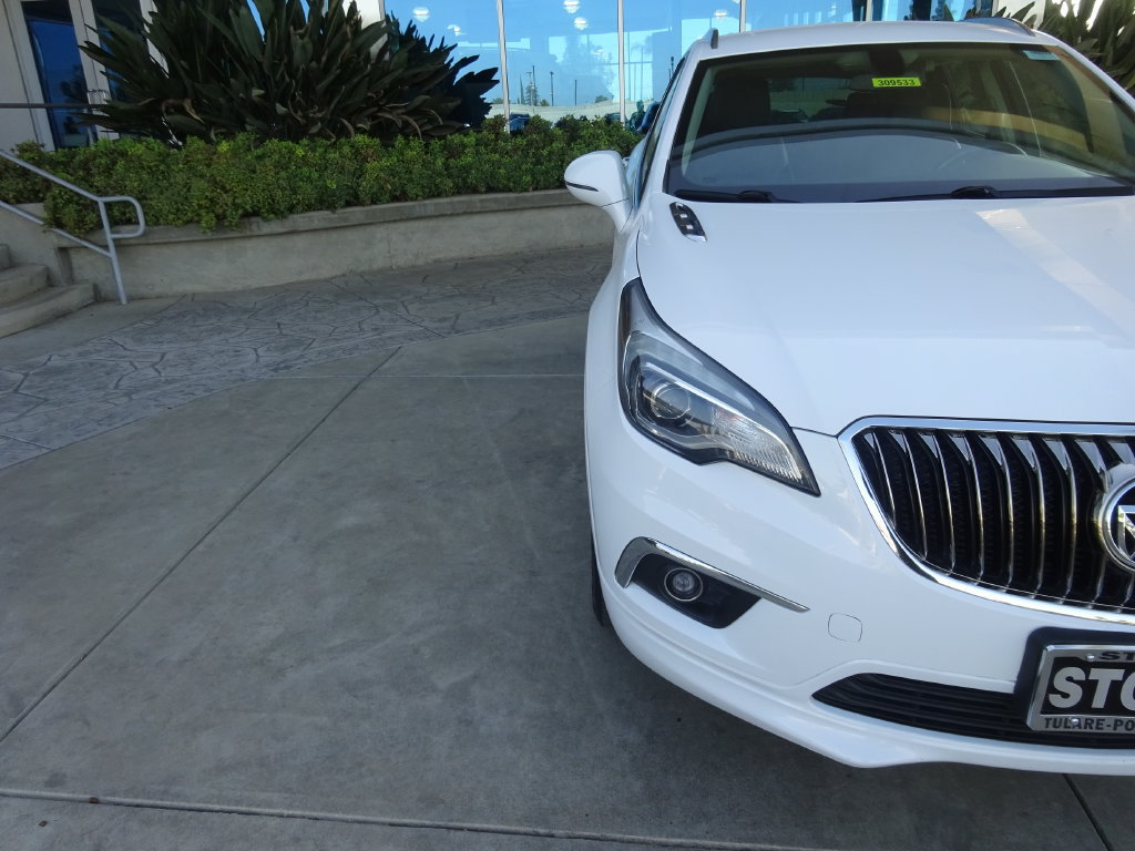 Certified 2017 Buick Envision Essence FWD image 31