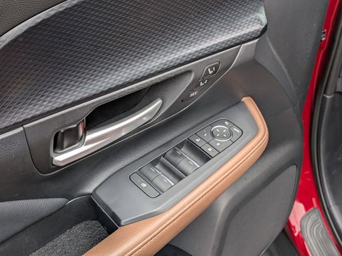 Used 2024 Toyota Grand Highlander AWD Hybrid image 18