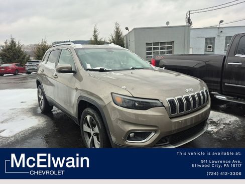 Used 2019 Jeep Cherokee Limited image 1