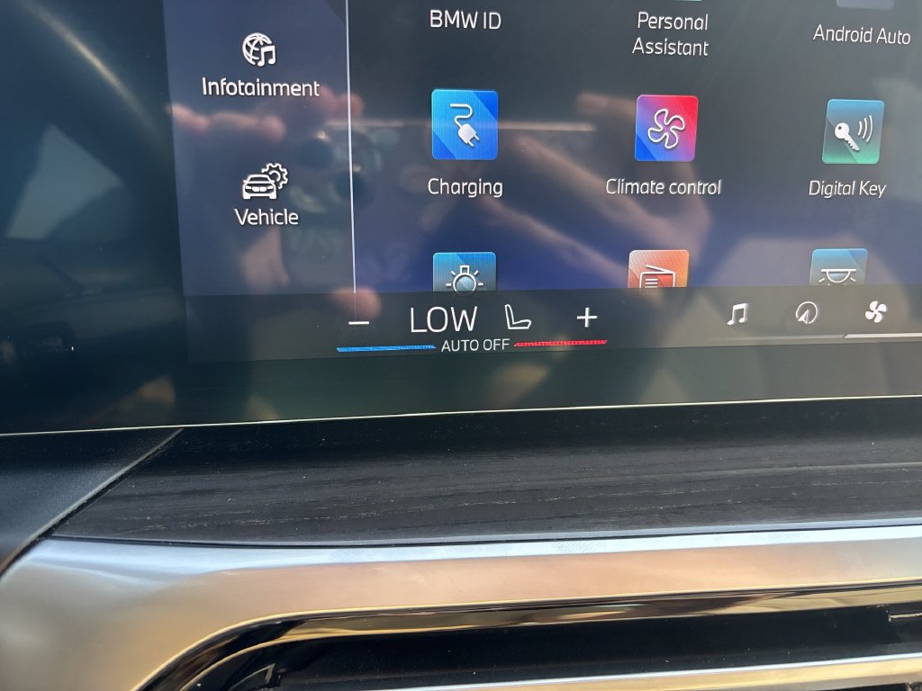 Used 2024 BMW i4 eDrive35 w/ Premium Package RWD image 33