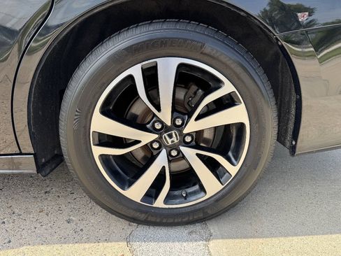Used 2019 Honda Odyssey Elite image 8