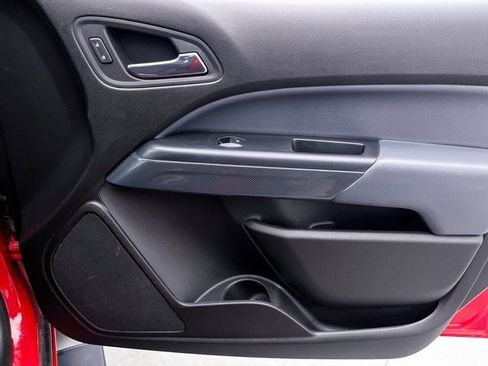 Used 2018 Chevrolet Colorado Z71 image 34