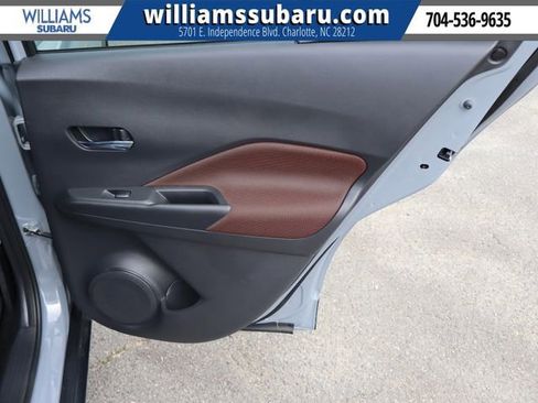 Used 2021 Nissan Kicks SR image 34