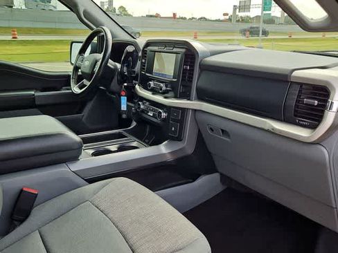 Used 2021 Ford F150 XLT w/ Equipment Group 301A Mid RWD image 19