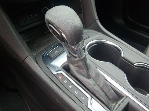 Used 2024 Chevrolet Equinox LT w/ LPO, Floor Liner Package image 14