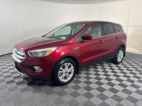 Used 2017 Ford Escape SE AWD/4WD image 28