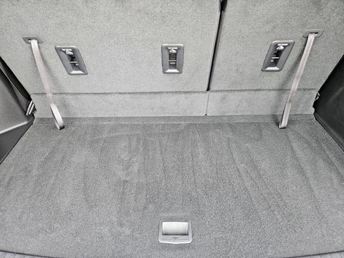 Certified 2026 Chevrolet Traverse LT w/ Driver Confidence Package image 34