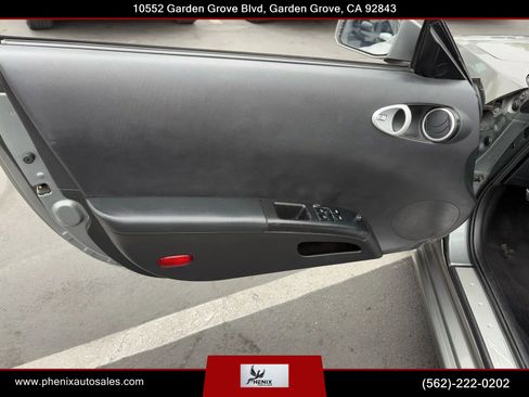 Used 2004 Nissan 350Z Touring image 8