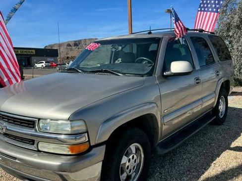 Used 2003 Chevrolet Tahoe LT RWD image 1