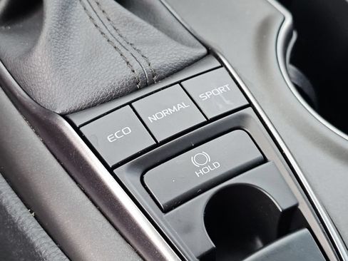Used 2023 Toyota Camry XSE w/ Navigation Package FWD image 11